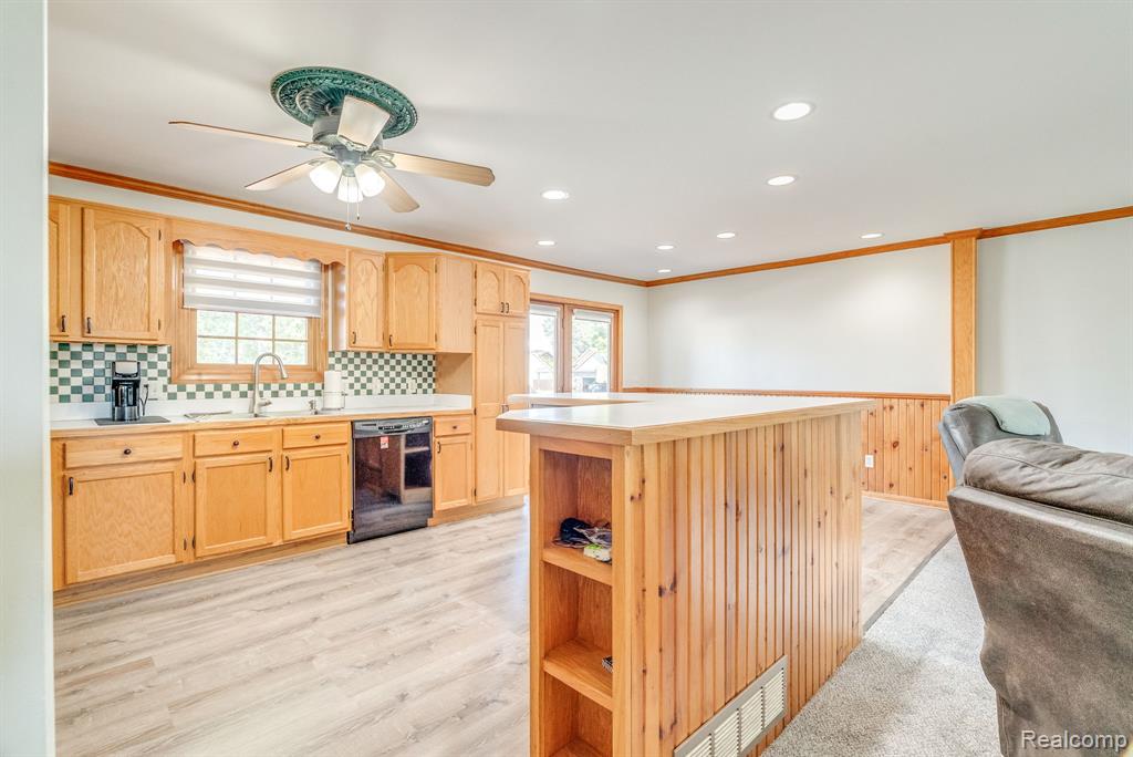 500 Connecticut Avenue, Marysville, MI 48040 — Photo 4