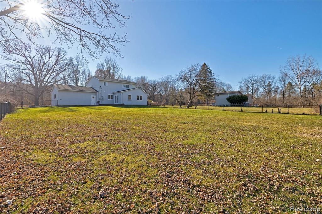 3092 Groveland Road, Ortonville, MI 48462 — Photo 63