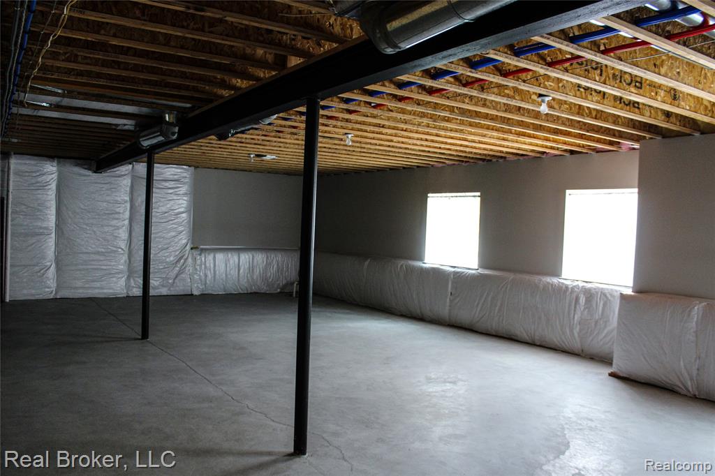 1313 Secretariat Way, Howell, MI 48843 — Photo 35