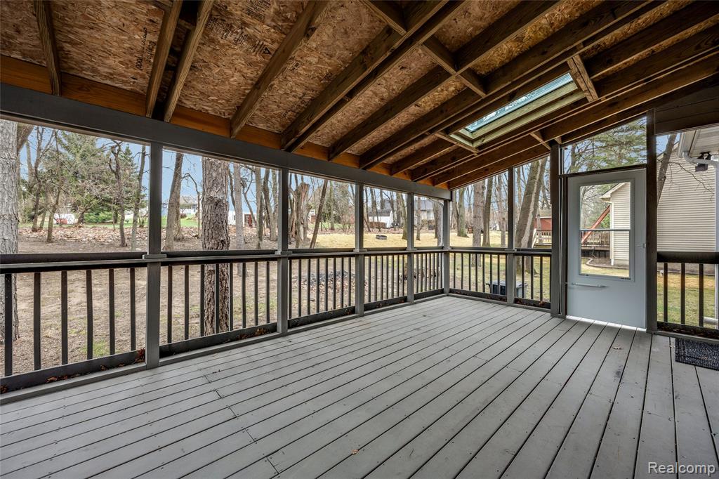 360 Arbor Pine Drive, Ortonville, MI 48462 — Photo 24