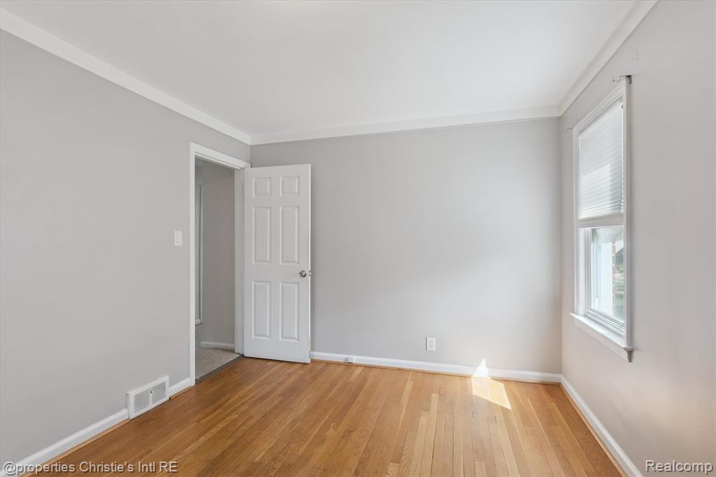 6642 Shenandoah Avenue, Allen Park, MI 48101 — Photo 16