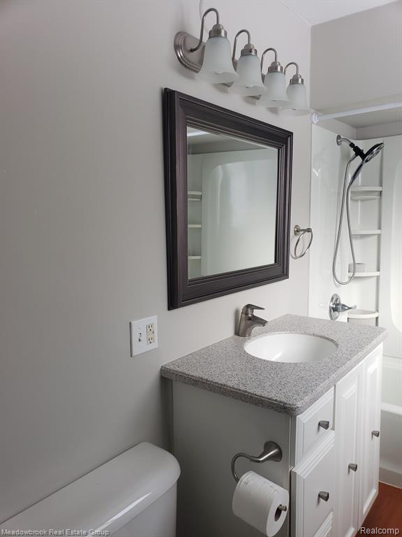 730 HIGHLANDER Street, Lake Orion, MI 48362 — Photo 20
