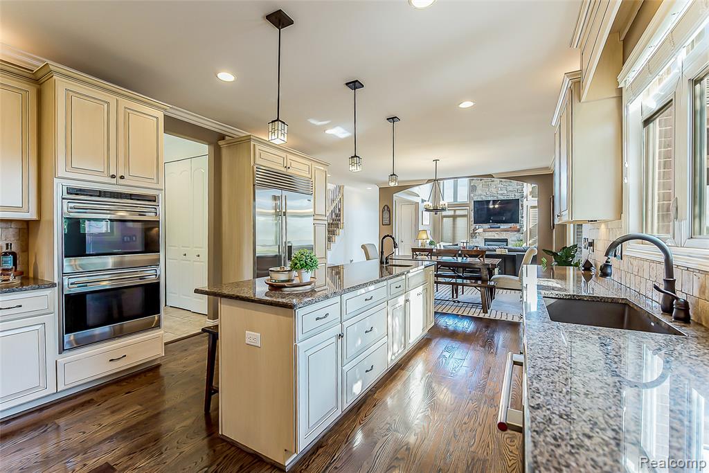 24935 Ravine Drive, South Lyon, MI 48178 — Photo 18