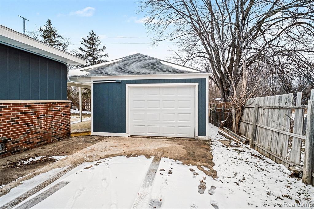 4223 KEENE Drive, Grand Blanc, MI 48439 — Photo 18