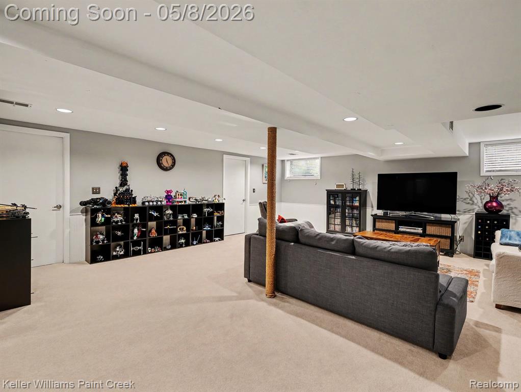 1949 Canary Court, Troy, MI 48084 — Photo 25