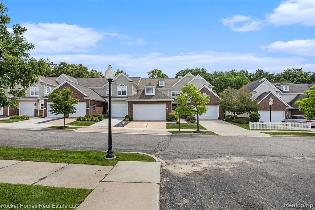 2956 Hunley Drive, Ann Arbor, MI 48105 — Photo 4