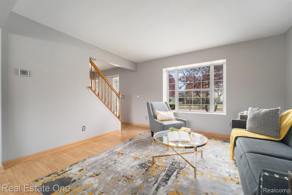 3599 PARKLAWN Drive, Canton, MI 48188 — Photo 8
