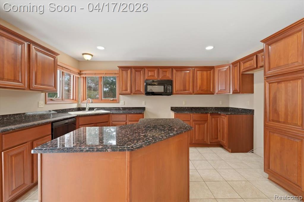 21797 Ambassador Drive, Macomb, MI 48044 — Photo 21