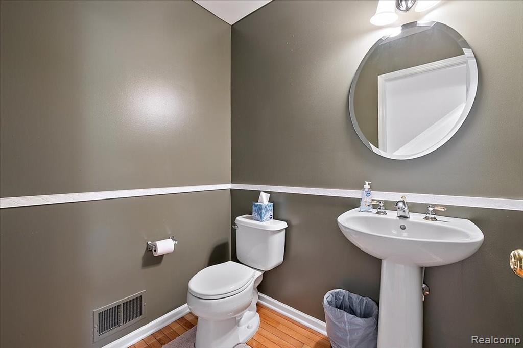 437 Cherry Hills Court, Oxford, MI 48371 — Photo 28