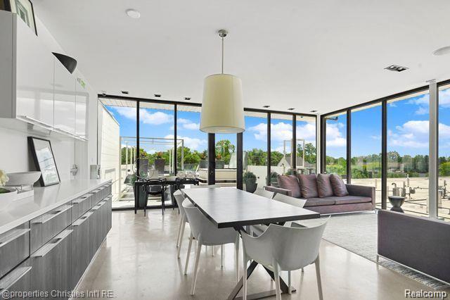 533 E Harrison Avenue, 35, Royal Oak, MI 48067 — Photo 46