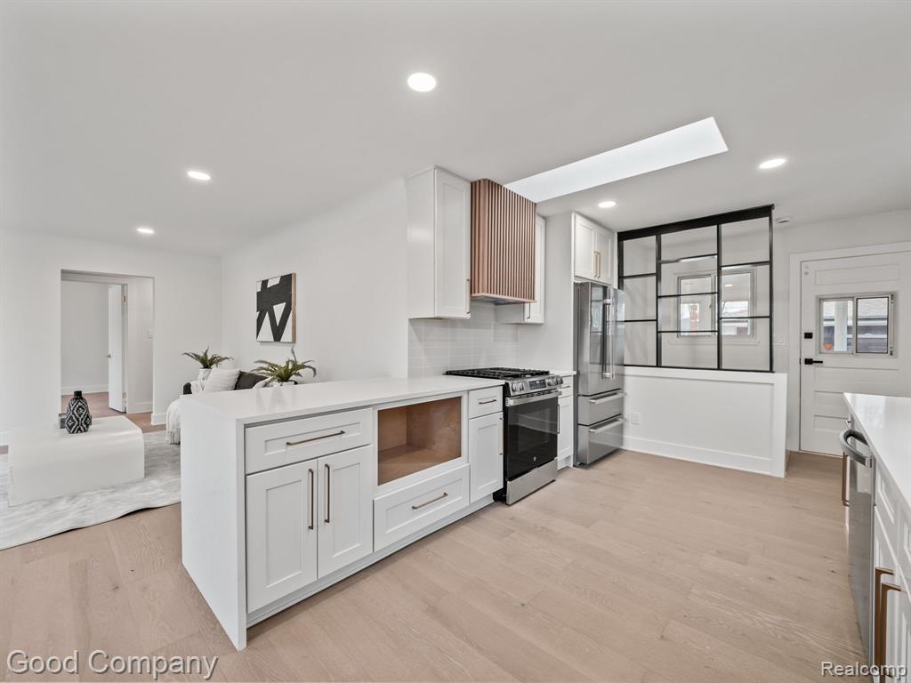 16979 MARGUERITE Street, Beverly Hills, MI 48025 — Photo 7