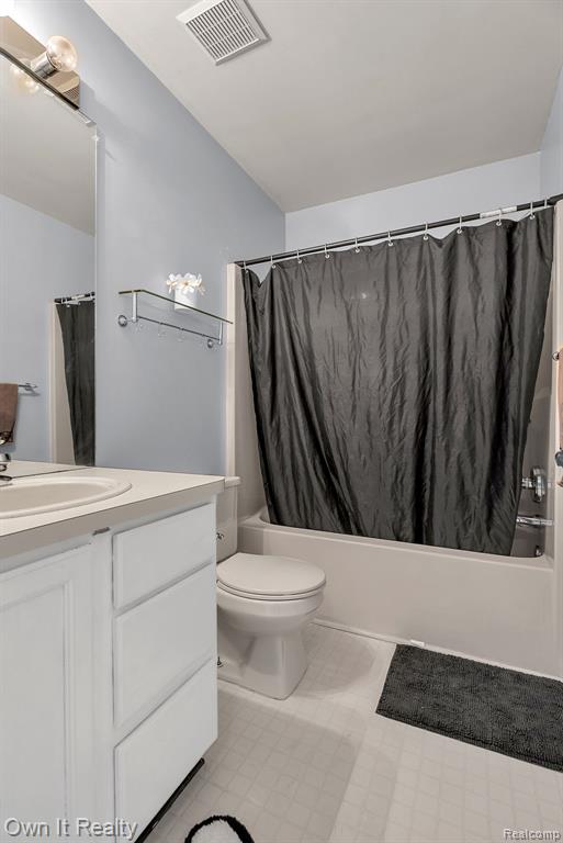 45693 Radnor Road, Canton, MI 48187 — Photo 32