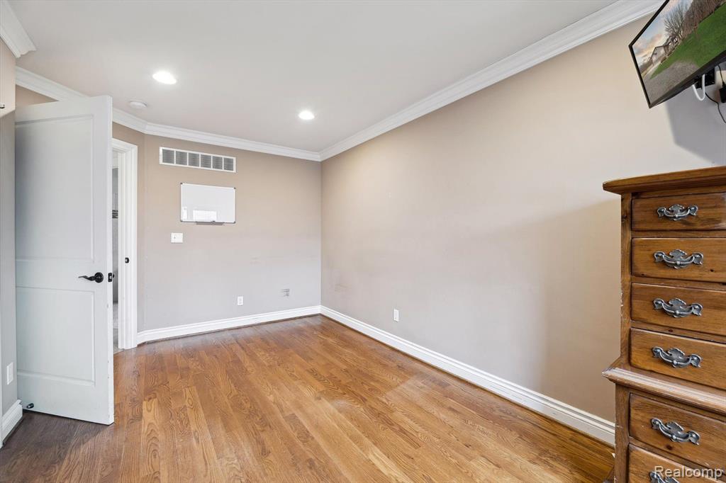 56565 10 MILE Road, South Lyon, MI 48178 — Photo 25