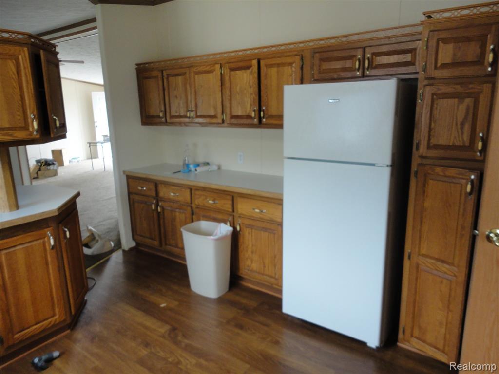 13463 Pear Street, Carleton, MI 48117 — Photo 11