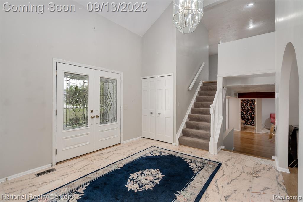 5118 Vincennes Court, Bloomfield Hills, MI 48302 — Photo 8