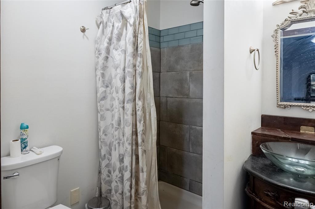8212 Tindall Road, Davisburg, MI 48350 — Photo 18