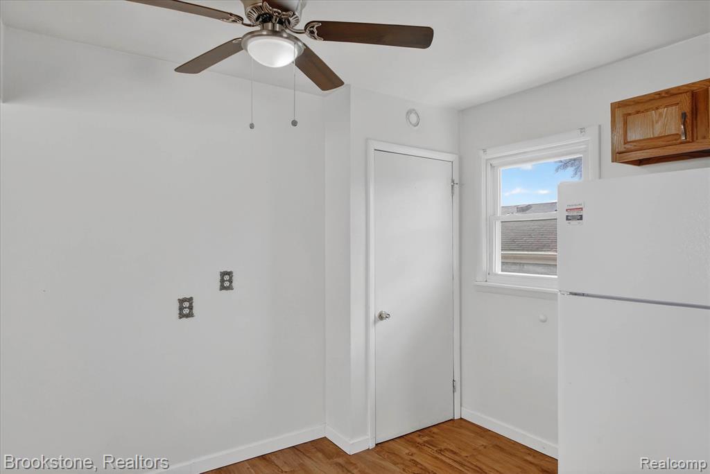 506 Emerson Avenue, Pontiac, MI 48342 — Photo 11