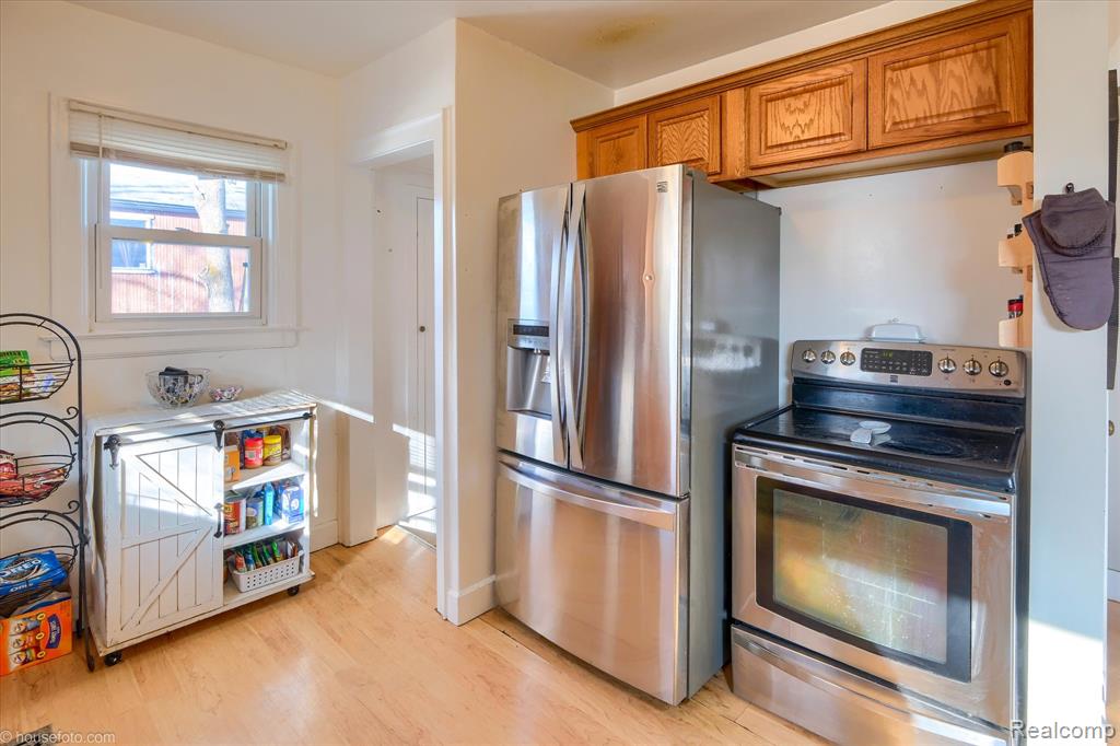 238 E Nepessing Street, Lapeer, MI 48446 — Photo 16
