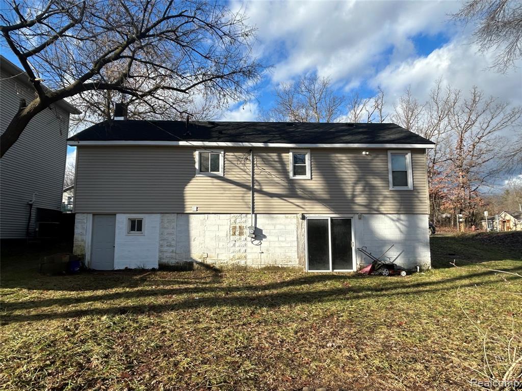 506 N Conklin Road, Lake Orion, MI 48362 — Photo 18