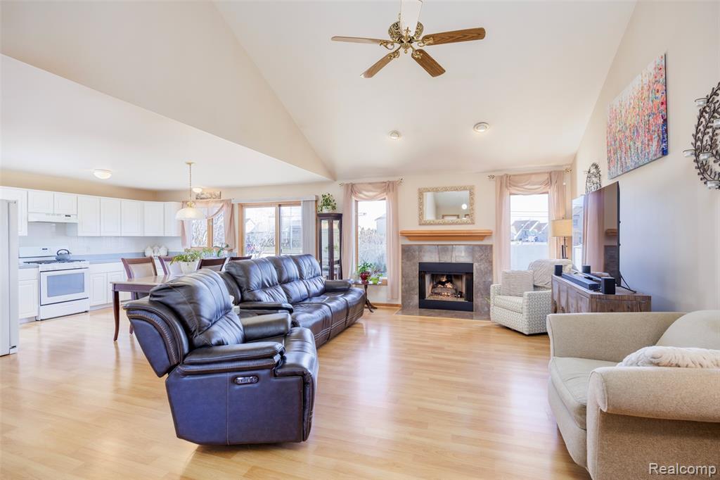 53198 Spurry Lane, Chesterfield, MI — Photo 5