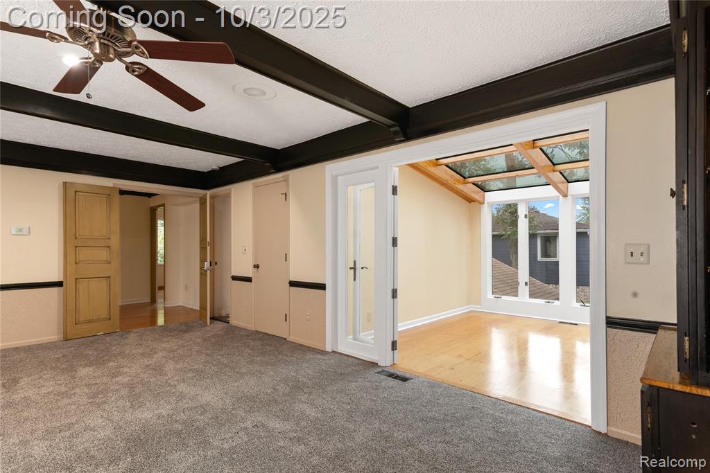 5130 Lake Bluff Rd, West Bloomfield, MI 48323 — Photo 19
