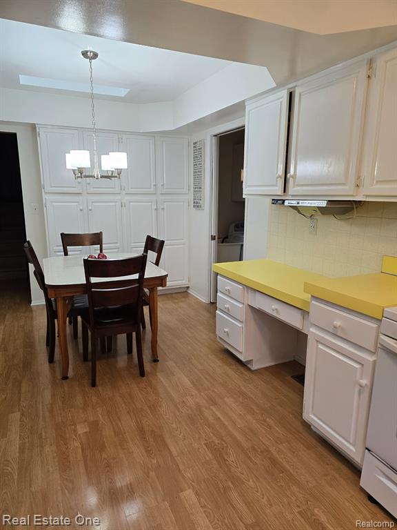 6929 CHADWICK Drive, Canton, MI 48187 — Photo 19