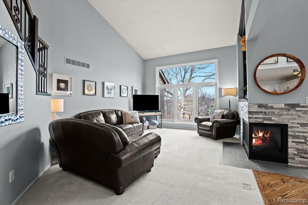 42586 WATERFORD Road, Northville, MI 48168 — Photo 15