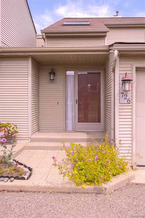 726 HAMILTON, Rochester Hills, MI 48307 — Photo 3