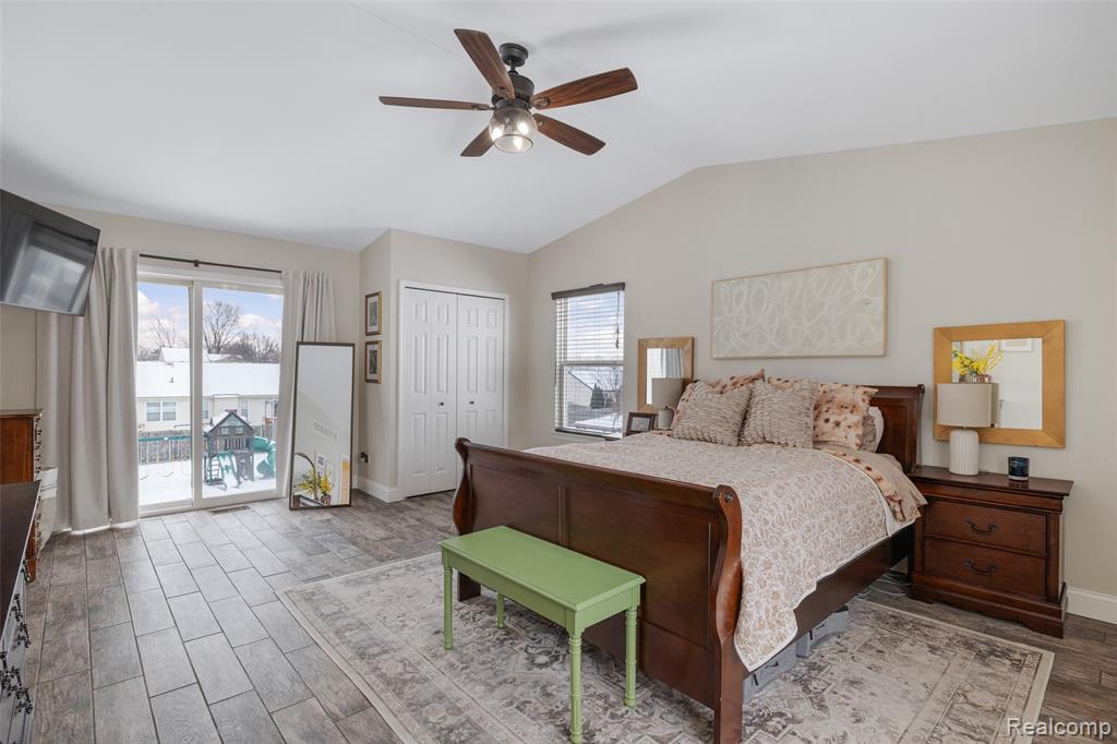 52400 Huntley Avenue, New Baltimore, MI 48047 — Photo 34