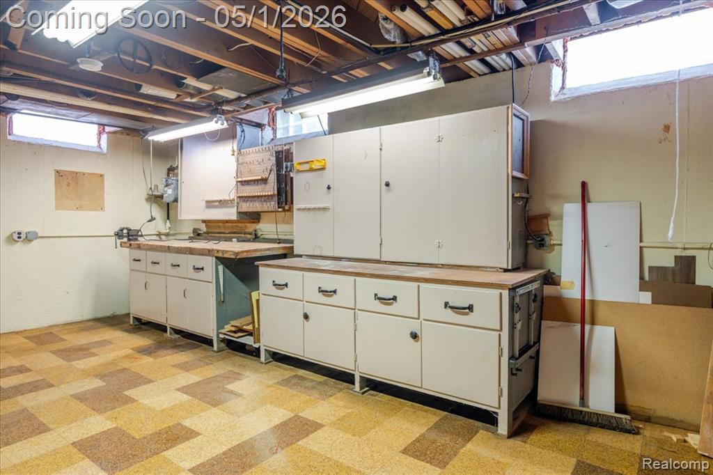 5503 Cranbrook Street, Dearborn Heights, MI 48125 — Photo 22