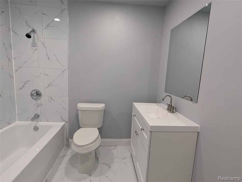 6353 Perry Road, Grand Blanc, MI 48439 — Photo 31