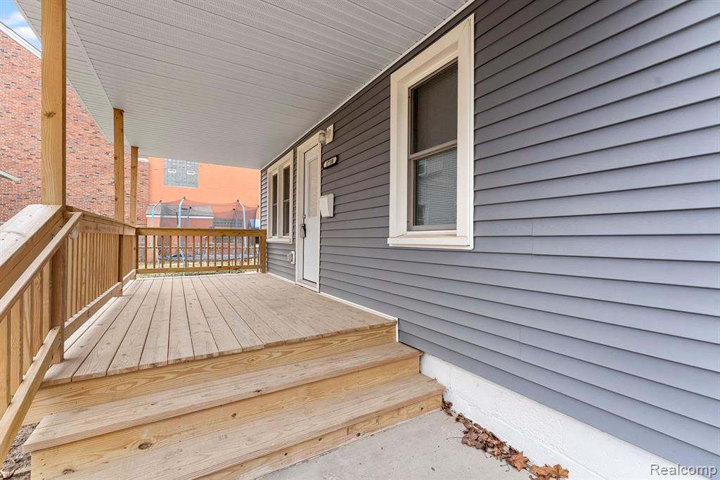1710 Fort Park Boulevard, Lincoln Park, MI 48146 — Photo 3