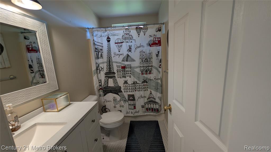 6138 Deer Park Pass, Grand Blanc, MI 48439 — Photo 21