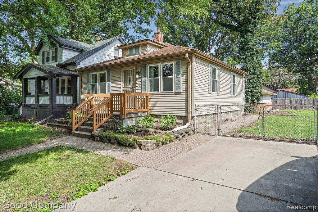 603 E Maxlow Avenue, Hazel Park, MI 48030 — Photo 4
