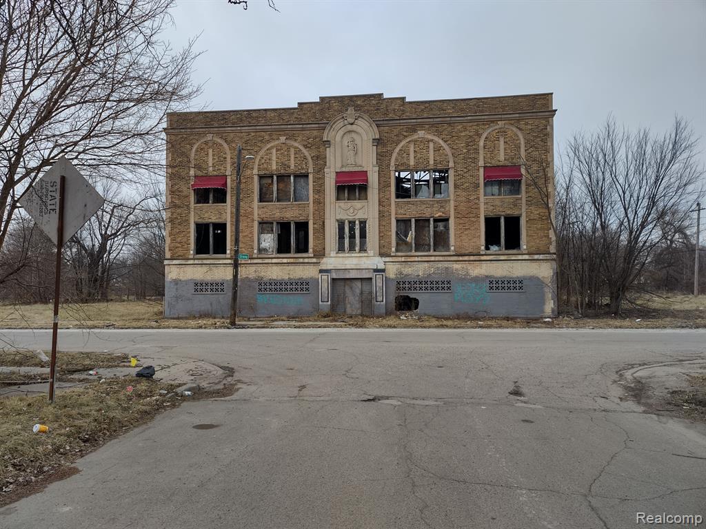 7151 STRONG Street, Detroit, MI 48211 — front exterior