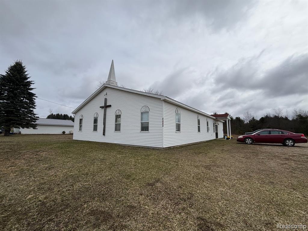 9484 210TH Avenue, Reed City, MI 49677 — front exterior