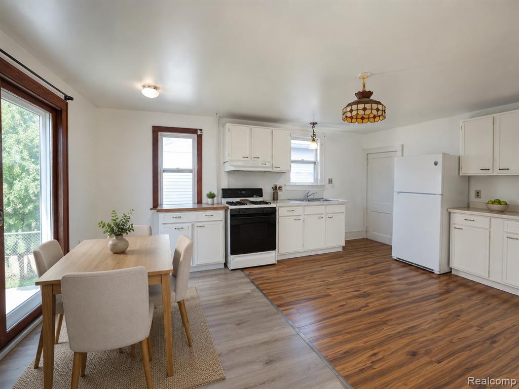 7271 Wiegand, Center Line, MI 48015 — Photo 11