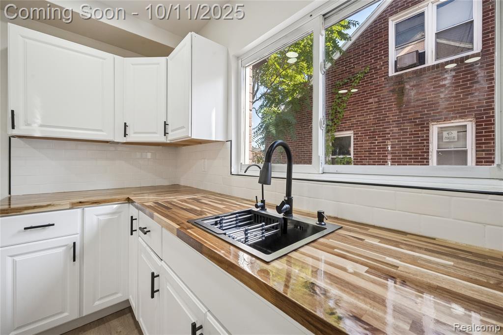 9576 Hubbell Street, Detroit, MI 48227 — Photo 13