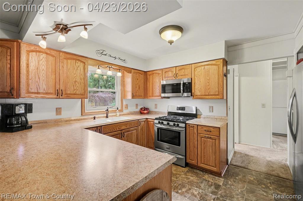 5163 Blossom Drive, Flushing, MI 48433 — Photo 7