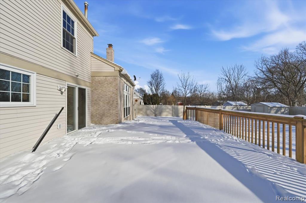 44569 GREENBRIAR Court, Belleville, MI 48111 — Photo 50