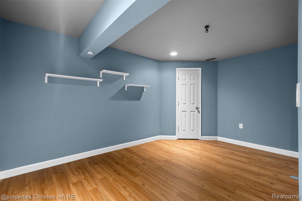 9670 Wexford Drive, Ypsilanti, MI 48198 — Photo 47
