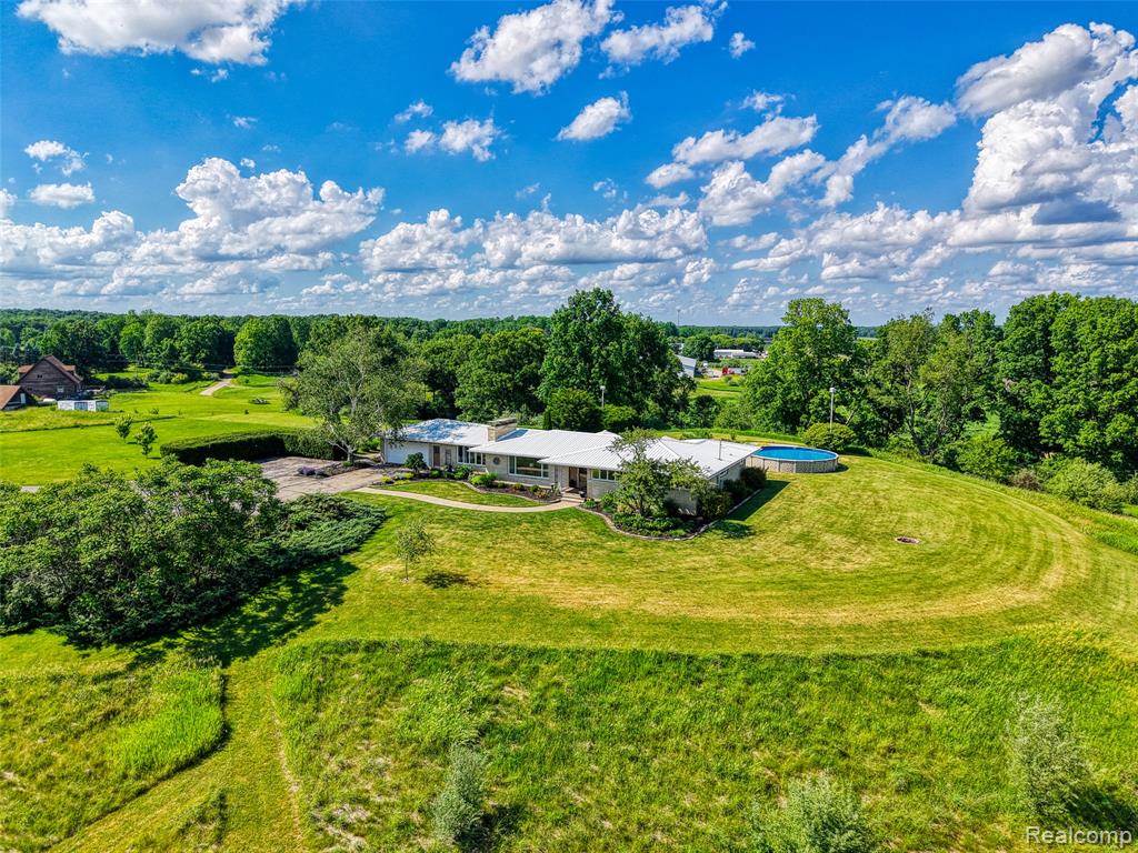 18999 Weller Road, Gregory, MI 48137 — Photo 48