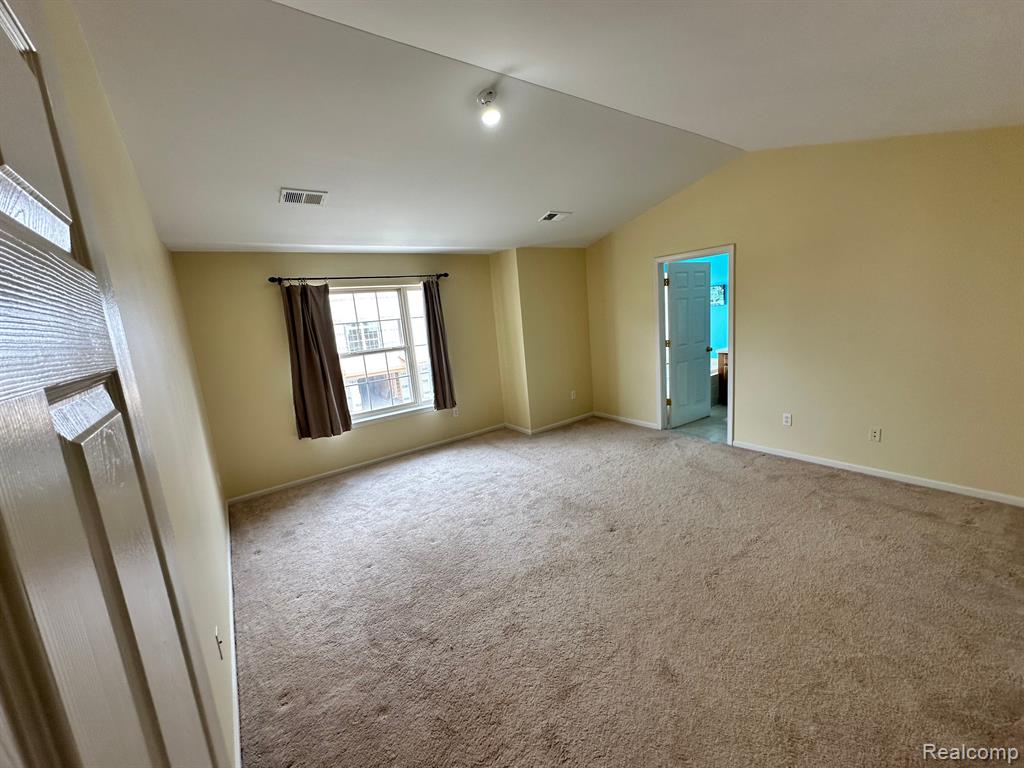 39700 ROCKCREST Lane, Northville, MI — Photo 13