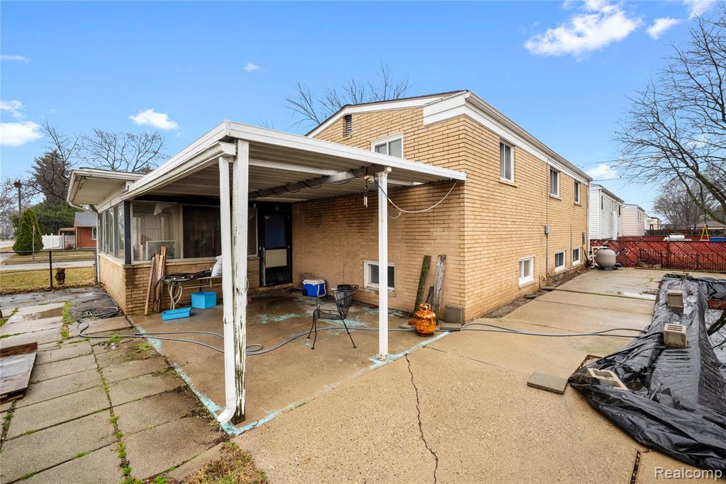 27483 Norma Drive, Warren, MI 48093 — Photo 29