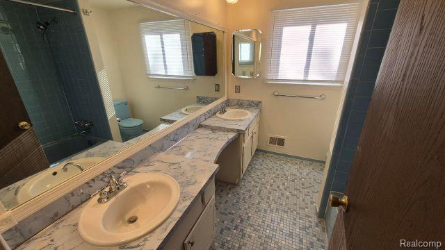 42455 Bishop Road, Canton, MI 48188 — Photo 23