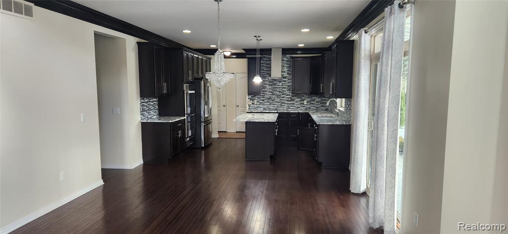 42849 Saint James Court, Sterling Heights, MI 48314 — Photo 16