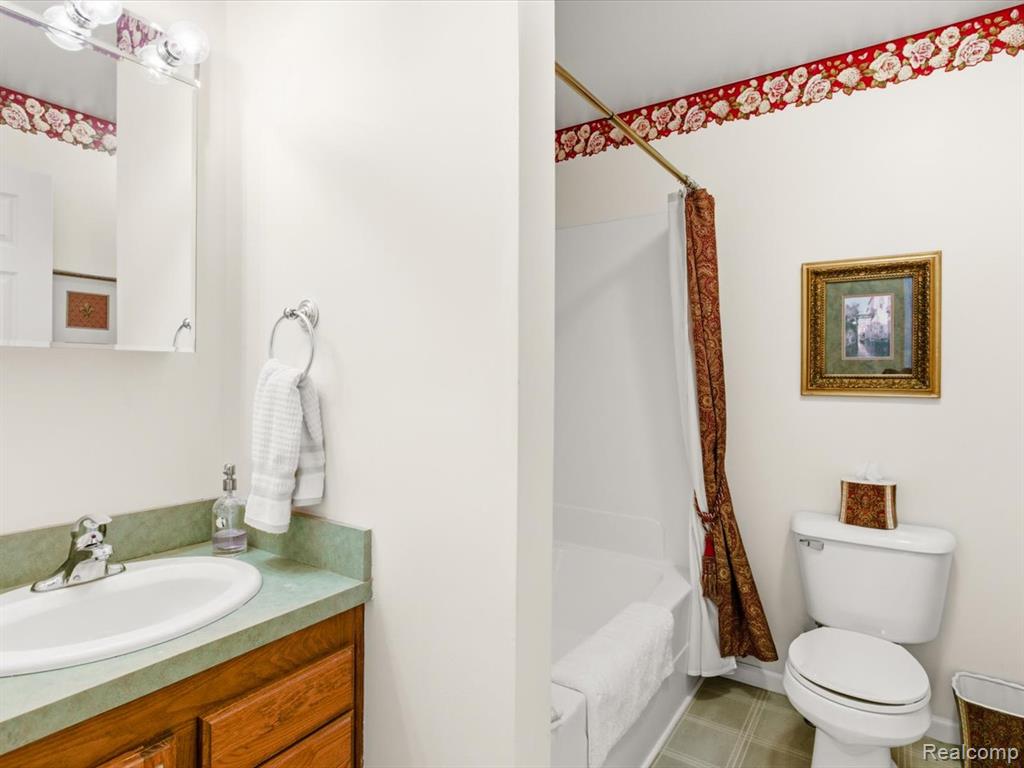 8431 Lakeshore Road, Burtchville, MI 48059 — Photo 33