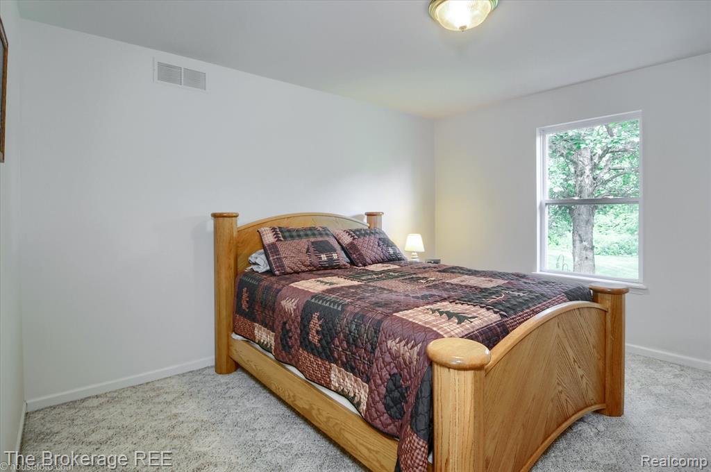 4435 Great Oaks Drive, Grand Blanc, MI 48439 — Photo 24