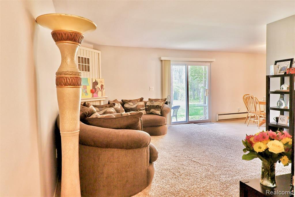 7600 Woodview Street, 2, Westland, MI — Photo 3