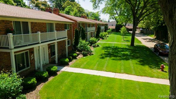 516 NEFF Lane Lane, Grosse Pointe, MI 48230 — Photo 7